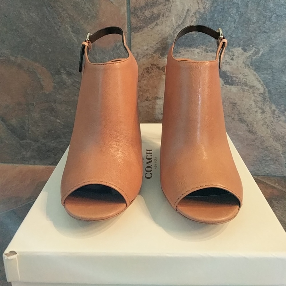 Coach 7.5 Lanora soft grain, ginger